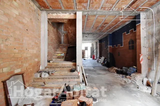 Gran patio privado y proyecto para diseñar tu casa unifamiliar en el centro urbano — 27