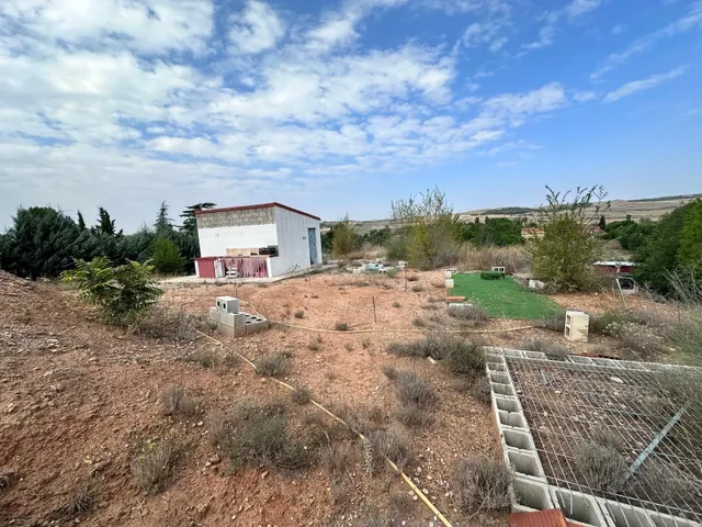 FANTÁSTICO TERRENO EN ILLANA
