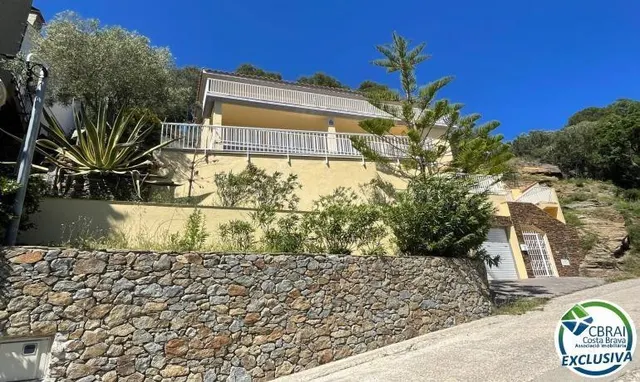 MAGNIFICO XALET DE 253 M2 CONSTRUIDOS, 608 M2 DE PARCELA, BO - foto 2