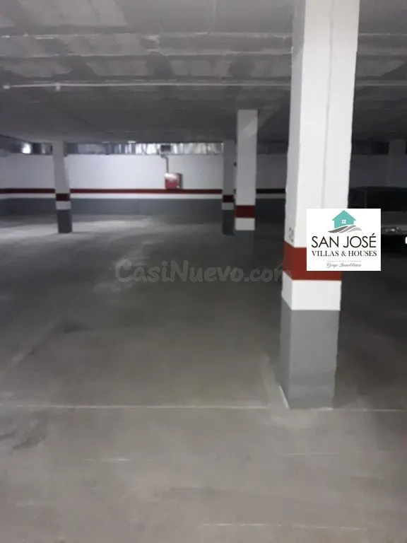 SE VENDE PLAZA DE GARAJE CON TRASTERO EN ASPE - foto 3