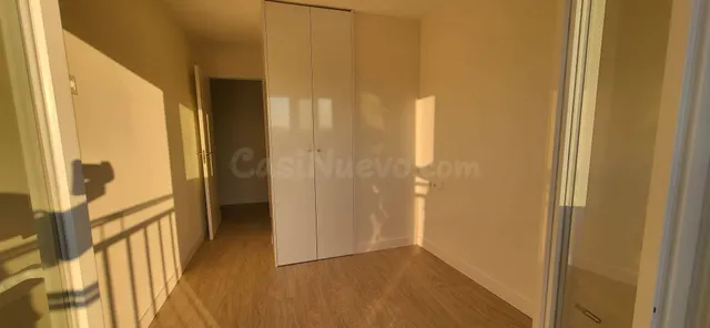 Piso reformado de dos dormitorios en Valdeacederas - foto 4
