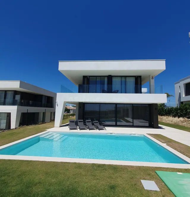 Chalet 4 habitaciones 274m² en venta - Costa del Sol — 3