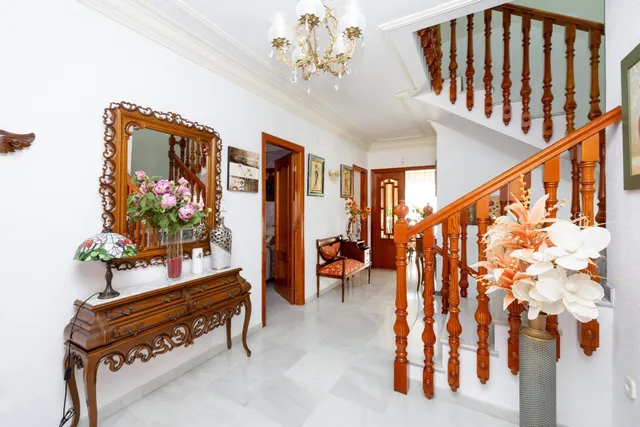 Casa de 6 dormitorios con piscina privada, terrazas y espectaculares vistas en Órgiva – Granada — 5