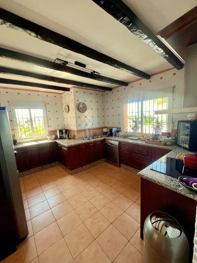 Chalet 4 habitaciones 412m² en venta - Costa del Sol — 19