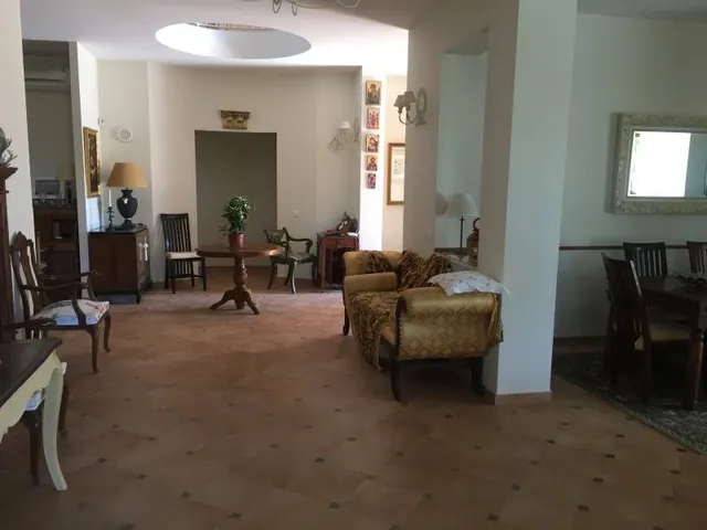 Se vende  precioso chalet casa rural con todas los servicios a las faldas del Puig campaña — 4