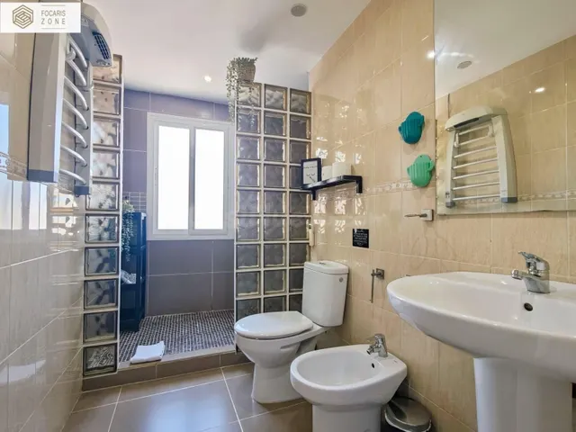PRECIOSO PISO DE 3 DORMITORIOS CON GARAJE, TRASTERO Y LICENC - foto 5