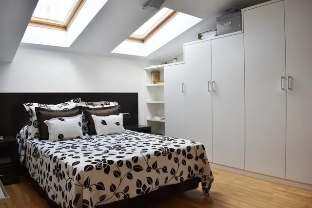 Piso de 2 habitaciones en c/ Manifestación, casco histórico. — 7