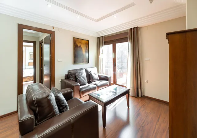 Piso en recogidas con terraza y garaje opcional — 10