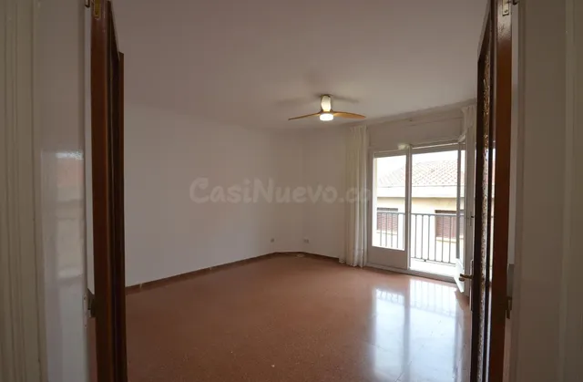 Se alquila piso muy céntrico como oficinas, despacho profesi - foto 3