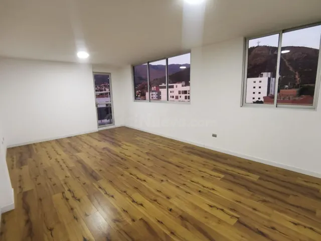 $us.- 115.000 Departamento en Venta próximo a la UMSS - foto 2