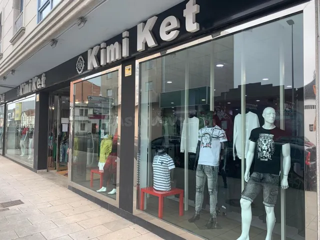 Gran local comercial en la Avenida de Finisterre - foto 3