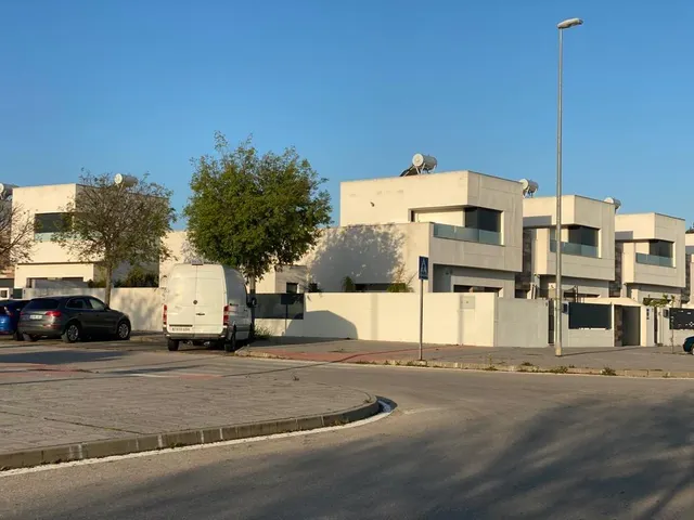 PARCELA URBANA EN JEREZ — 19