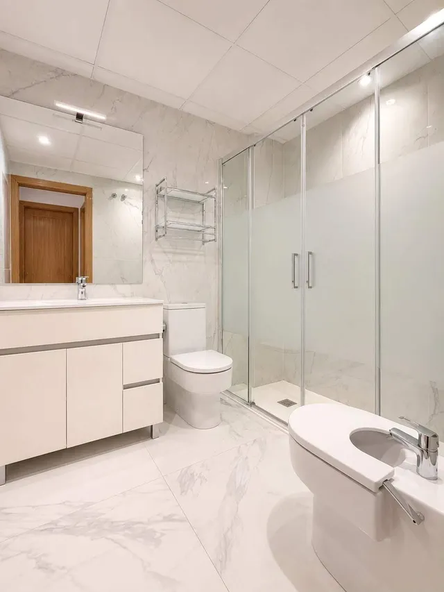 Elegante vivienda en esquina con garaje OPCIONAL en pleno centro de Alicante (Castaños / Santa Bárbara). — 12