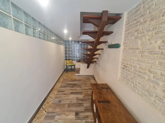 PISO CON LICENCIA TURISTICA Y LOCAL COMERCIAL — 4