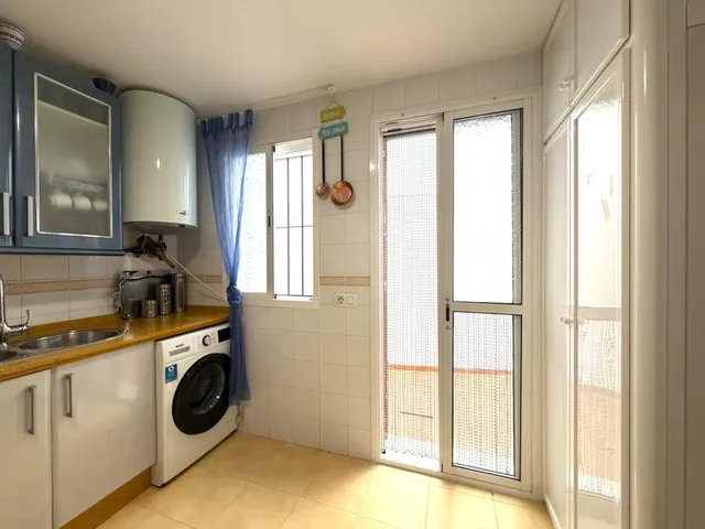 Ideal piso en puertas del sur, en urbanización privada con piscina — 21