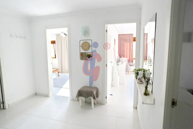 Oportunidad en el centro: 120 m2, 4 dormitorios y terrazas con vistas al mar — 38