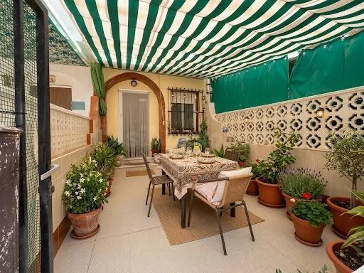¡Tu refugio junto al mar! Coqueto bungalow a solo 100 metros