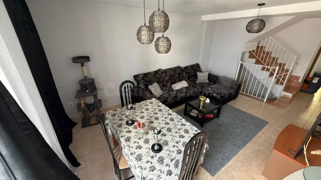 Casa 5 habitaciones 156m² en venta - Almazora - foto 2