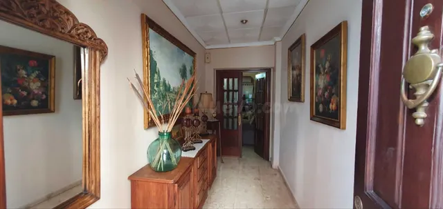CASA CON LOCAL COMERCIAL EN YUNQUERA - foto 4