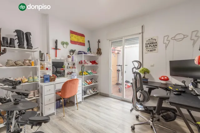 Piso con terraza de 31 m2 y cochera en el centro de hijar — 15