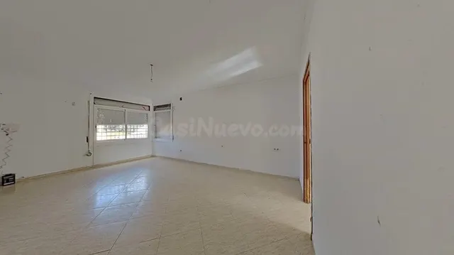 CASA OCUPADA, 138 M2, 3 habitaciones CON GARAJE, PARCELA DE  - foto 3