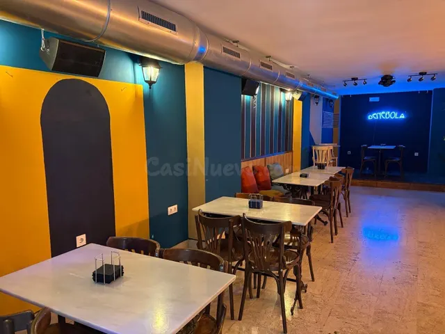 Local comercial 240m² en venta - Centro — 5