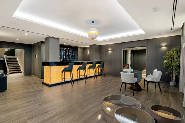 Spectacular Contemporary Villa with Exquisite Quality and Beautiful Views — 42