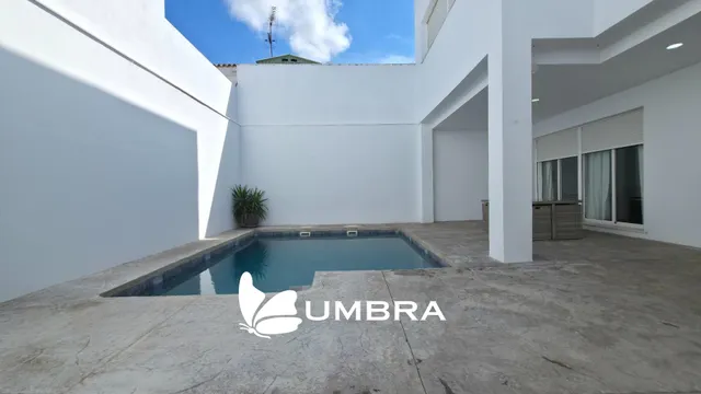 Casa unifamiliar con piscina privada, garaje y 3 dormitorios | la milagrosa, jerez — 38