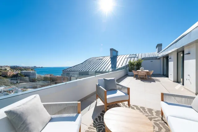 Ático con vistas al mar – Benalmádena Carvajal