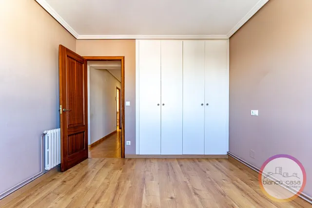 ✨ ¡amplio piso exterior de 4 dormitorios con ascensor en Carballo por 117.990 €! — 27