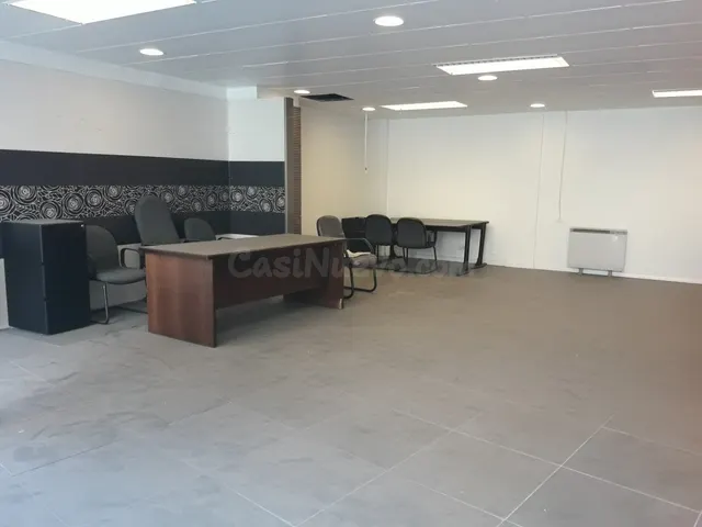 SE VENDE LOCAL COMERCIAL DE 200 METROS EN EL CENTRO DE SORIA - foto 4