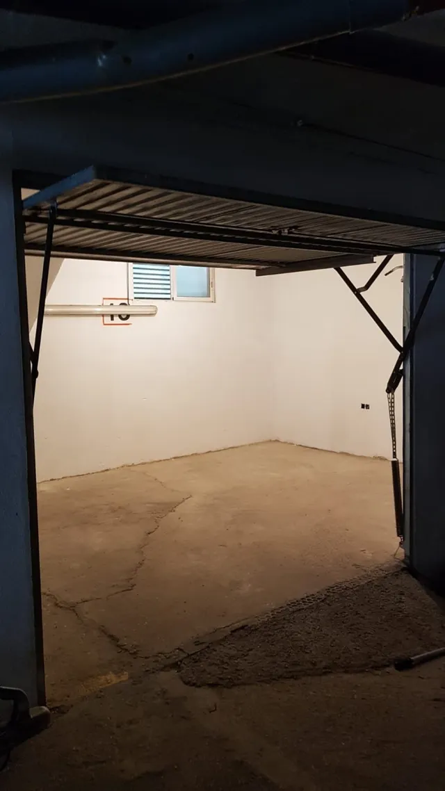 VENTA DE GARAJE CERRADO — 5