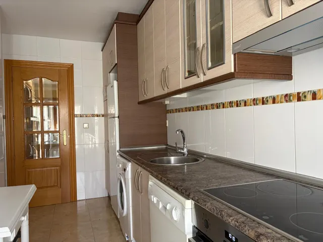 ESTUPENDA CASA PARA ALQUILAR — 20
