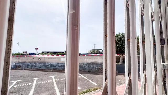 LOCAL COMERCIAL EN ESQUINA CON DOS FACHADAS | LOS OLIVOS, ADEJE — 9