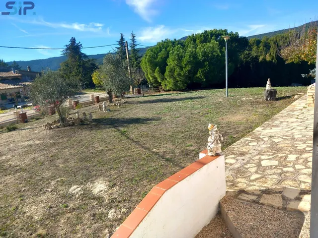 Casa 4 vientos en parcela llana de 3.533m2 — 33