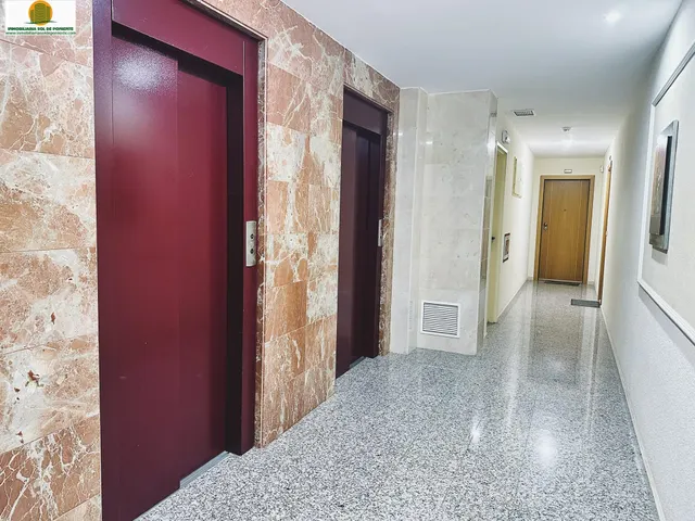 Exclusiva propiedad en planta 19 con vistas panorámicas al mar – Playa de Poniente, Benidorm — 25
