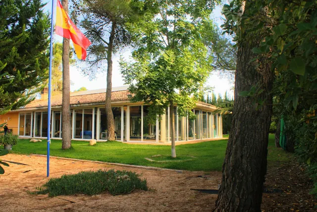 EXCLUSIVO CHALET  EN  BANYERES DE MARIOLA — 34