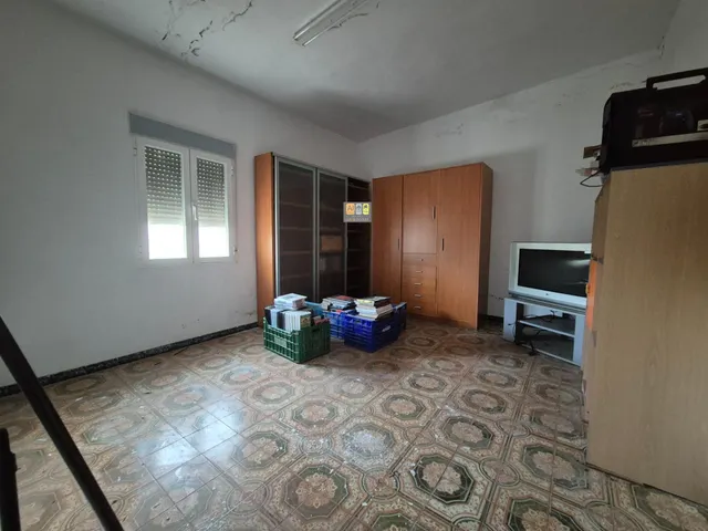 CASA EN EL CAMPO CERCA DEL PUEBLO — 45
