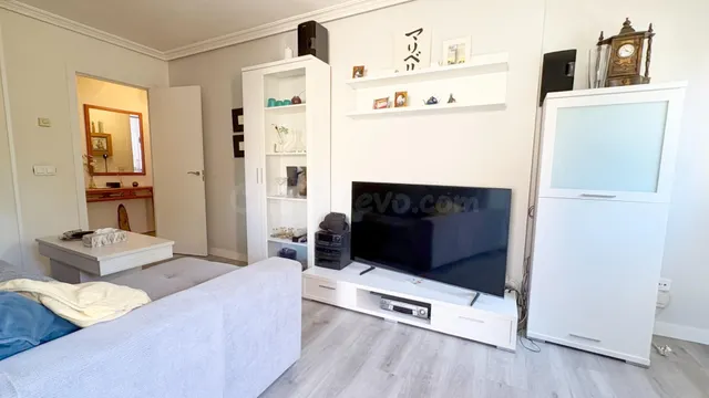 PISO VENTA SALAMANCA. Urbis te ofrece un piso reformado en z - foto 2