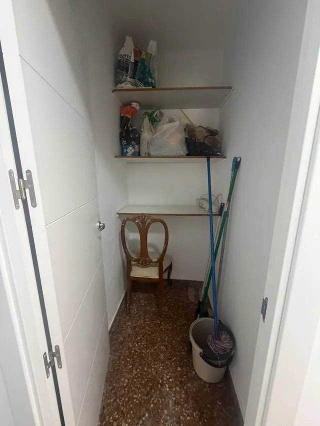 Piso en Alaquas con galería y despensa — 16