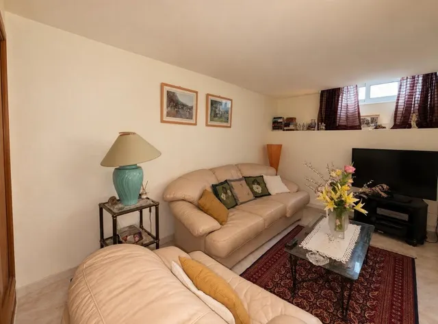 CHALET ADOSADO EN TORRE DE HORADADA — 45
