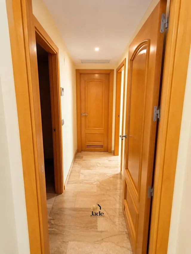 AMPLIO PISO SIN AMUEBLAR EN PLENO CENTRO – 3 DORMITORIOS Y 2 BAÑOS — 22