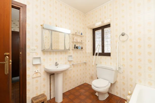 Encantadora Casa para Reformar en el Casco Antiguo de Salobreña en Calle Cristo!!! — 22