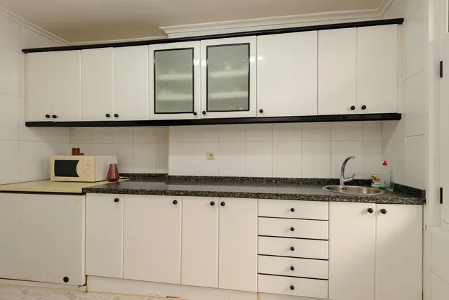 LUZ, CUATRO habitaciones ,TERRAZA Y TRASTERO EN UNA DE LAS MEJORES ZONAS DE OVIEDO — 6