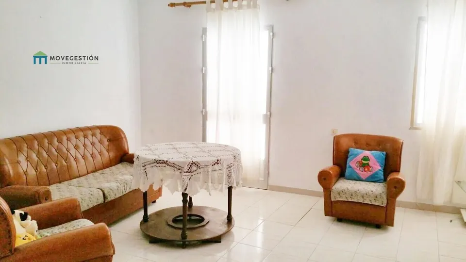 PISO EN CORTES DE LA FRONTERA