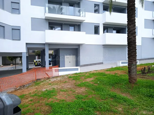 Alquiler local en calle Baleares - foto 4