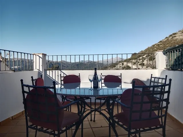 Casa de pueblo en Venta en Alpandeire Málaga — 33