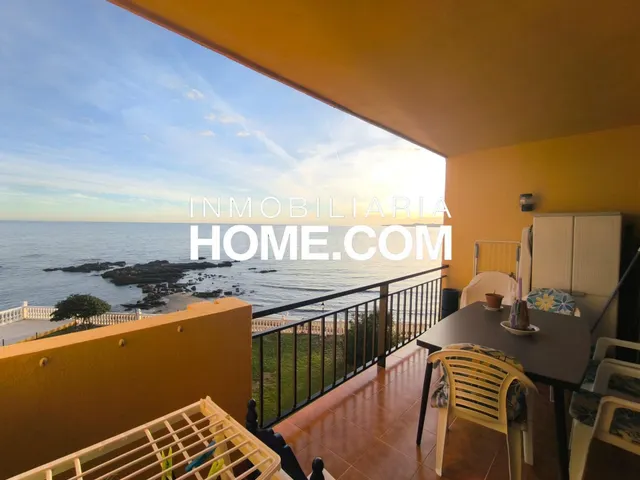 Frontal al Mar: Vivienda Única en Primeraísima Línea con Vis - foto 4