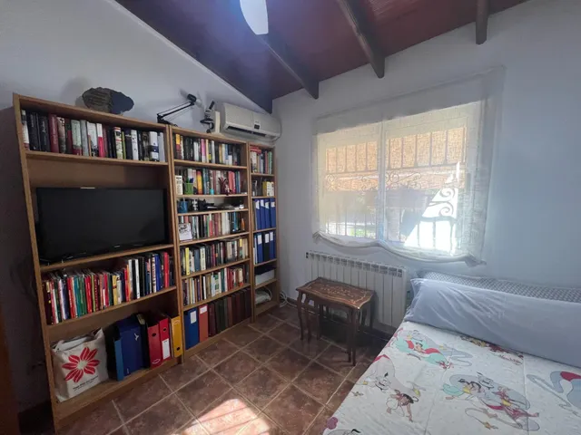Una casa rural verdaderamente especial: privada, acogedora y perfectamente conectada tanto con el pueblo como con la costa. Bienvenido a un lugar dondela paz, el espacio y la naturaleza se fusionan — 13