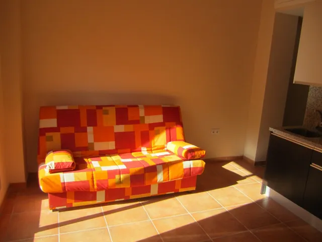 Piso 16 habitaciones en venta - Mercado — 50